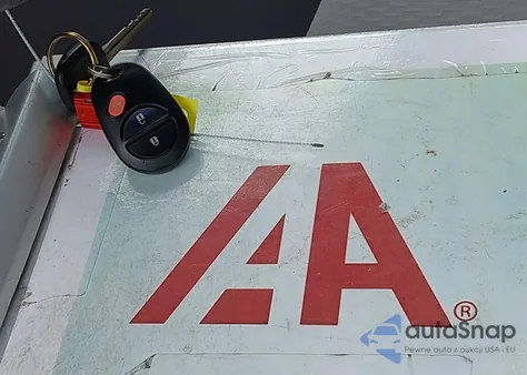 2010 Toyota Highlander Base V6 from USA, damaged, VIN 5TDZK3EHXAS014696